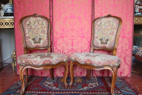 XVIIIe siècle - Paire de chaises"coin- de- feu" époque Louis XV
