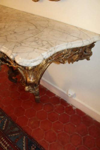 Louis XV - A french Provencal Giltwood and marble Console of Louis XV period
