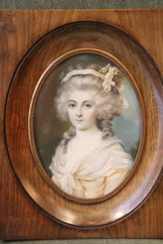 Objets de Vitrine Miniatures - Portrait présumé de Madame Elisabeth, Miniature sur ivoire fin du XVIIIe siècle