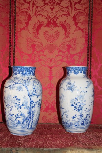  - Paire de vases à décor de pivoines, Chine fin XIXe siècle