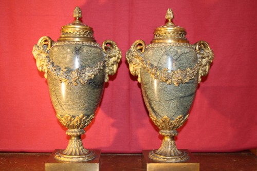 Objet de décoration Cassolettes, coupe et vase - Paire de cassolettes en marbre vert et bronze, fin XIXe siècle