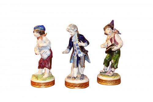 Ensemble de 8 personnages en porcelaine de Saxe, XIXe siècle