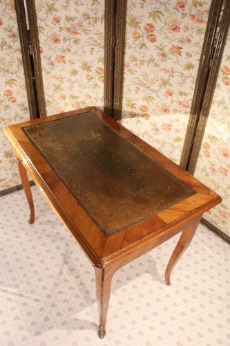 Writing table Louis XV stamped Pierre BONNEMAIN - 