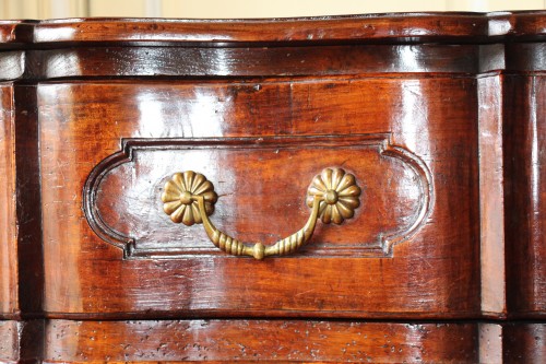 Commode provençale d'époque Louis XV - Louis XV