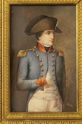 Empire - Napoléon Bonaparte en tenue militaire, miniature sur ivoire vers 1800