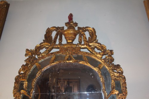 XVIIIe siècle - Grand miroir à parecloses, Angleterre XVIIIe siècle