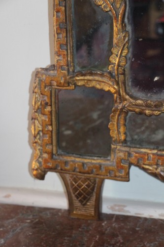 Antiquités - Grand miroir à parecloses, Angleterre XVIIIe siècle