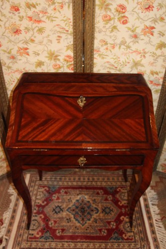 Bureau de pente of child, stamped Jacques DUBOIS - 