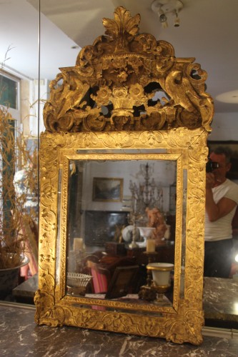 Miroir en bois doré à parcloses, époque Régence début du XVIIIe - Miroirs, Trumeaux Style Régence