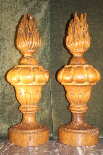 Pair of Louis XIV linden fire pots - Architectural & Garden Style Louis XIV