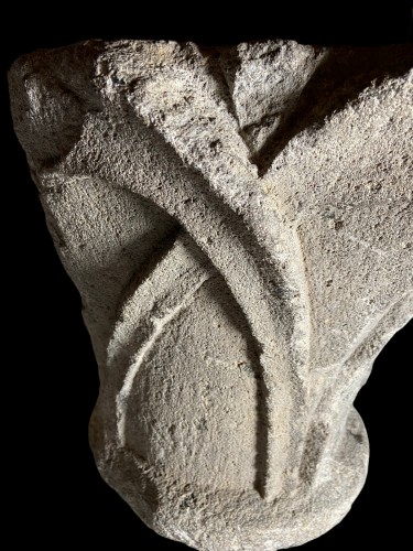 Chapiteau en pierre - France fin du XIIe Siècle - 