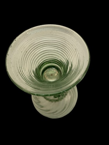 Middle age - A &quot;Römer&quot; glass - Germany circa1650
