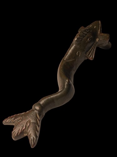 BC to 10th century - Bronze Door knocker in the shape of a dolphin - antique roman period