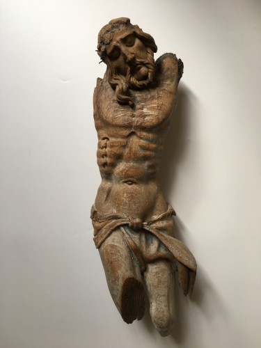  - Crucifix (fragment) en bois - XVIe siècle