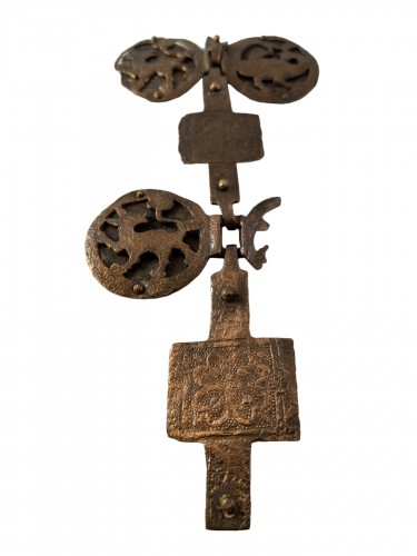 Un fragment d'un Collier en cuivre - 12e / 13e siècle - Limoges (?) - France