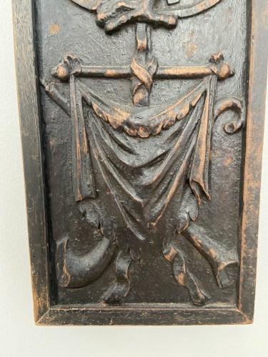 XVIe siècle et avant - Une plaque de serrure en bois richement décorée - Renaissance XVIIe siècle - Flandre