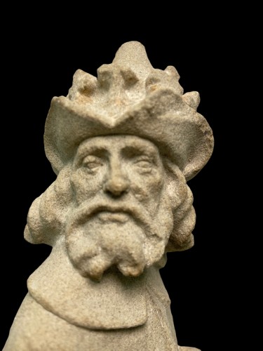 Fragment en pierre avec restes de polychromie - Flandres XVe Siècle (ca. 1480) - Art sacré, objets religieux Style Moyen Âge