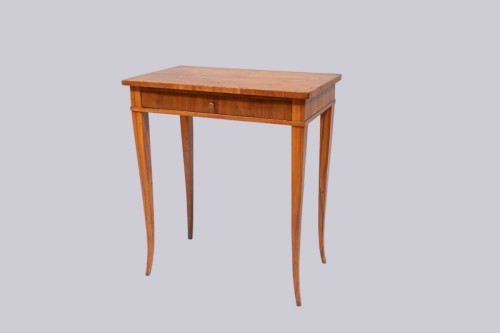 An early Biedermeier table, featuring a single drawer circa 1815 - Furniture Style Restauration - Charles X