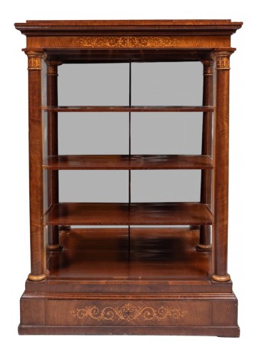 High-quality Biedermeier collection cabinet, Vienna circa 1830