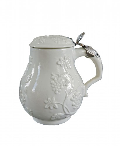 Saint-Cloud soft-paste milk jug, circa 1730-1740