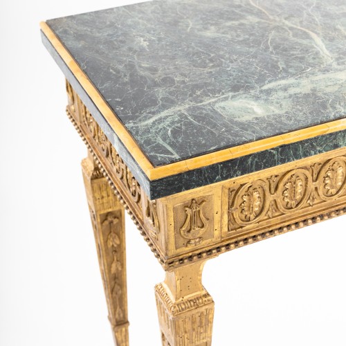 Antiquités - Gold-patinated and marble Console, Tuscany Late 18th Century