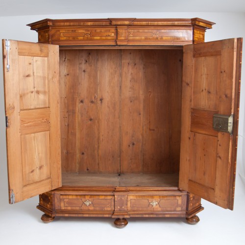  - Armoire baroque, 18e siècle