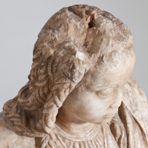 Alabaster Madonna, Northern France 16th Century - 