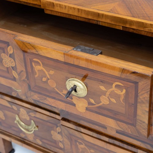 Antiquités - Louis XVI Marquetry Chest of Drawers, Late 18th Century