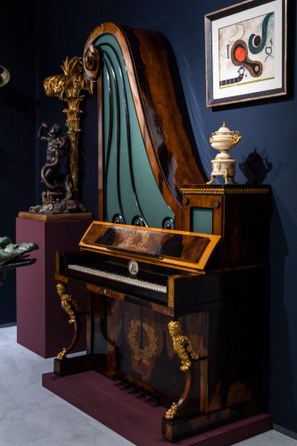 Mobilier  - Piano girafe de Christoph Ehrlich zu Bamberg, vers 1820