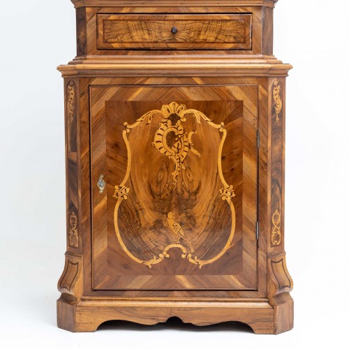 Linen Press with Spindle, 18th Century - Louis XIV