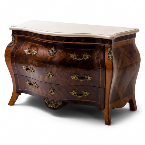 Antiquités - Commode baroque par Niclas Korp (maître 1771), Suède vers 1775