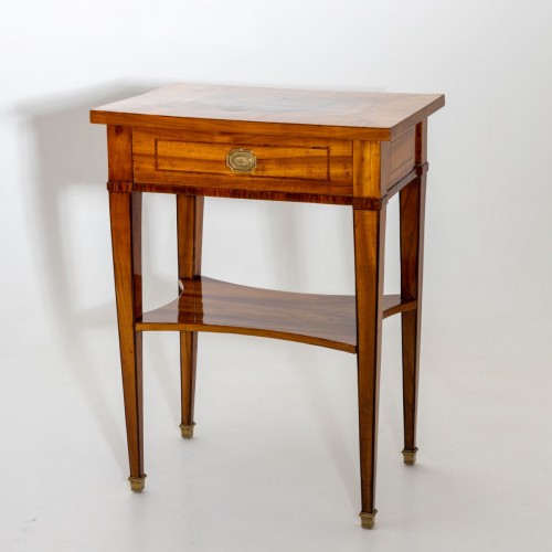 Antiquités - Neoclassical Side Table, early 19th Century
