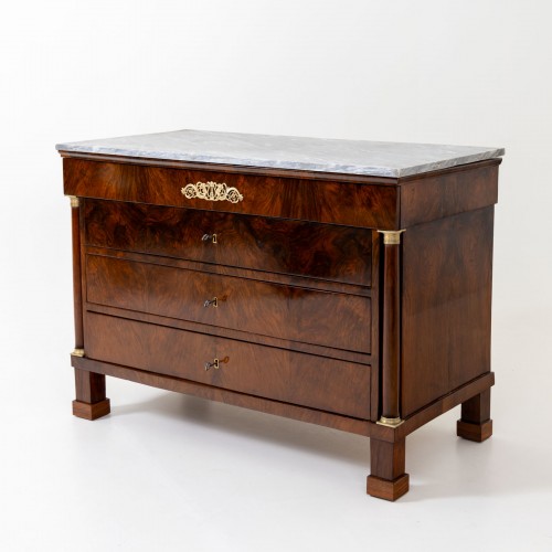 Mobilier Commode - Paire de commodes avec dessus en marbre gris, Italie, 1er tiers du 19e siècle