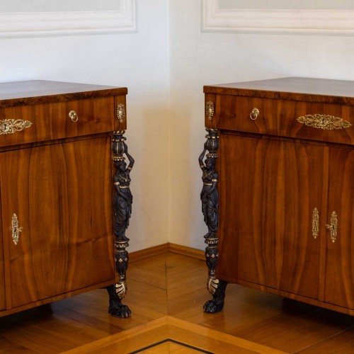 Mobilier Commode - Paire de buffets Empire, début du 19e siècle