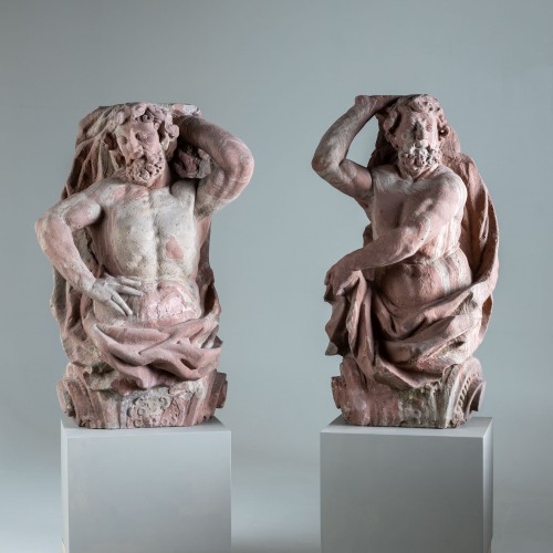 Paire d'atlas en grès, Francfort vers 1720-1748 - Sculpture Style 