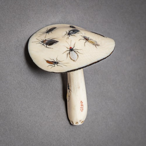 Antiquités - Collection of 23 Shibayama Objects, Japan Meiji Period Late 19th Century