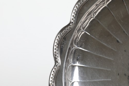 Antique Silver  - Namur - Namen, Sweetmeat Dish In Silver First Quarter Of The 18th Century 