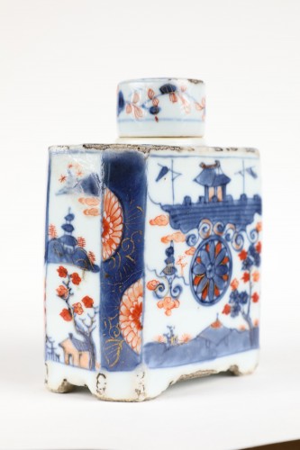 Céramiques, Porcelaines  - Chine, boîte à thé en porcelaine à décor imari, Qianlong 18e