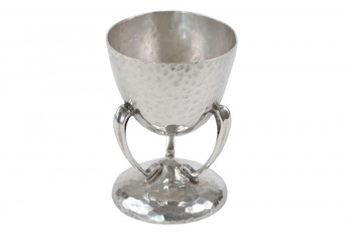 Silver Egg Cup In Arts And Crafts Style - Art Nouveau