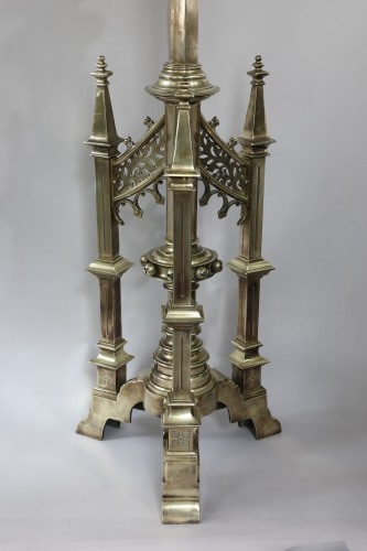 Lutrin en laiton de style néo-gothique fabriqué par Jones & Willis Ltd. Birmingham - Art sacré, objets religieux Style Art nouveau