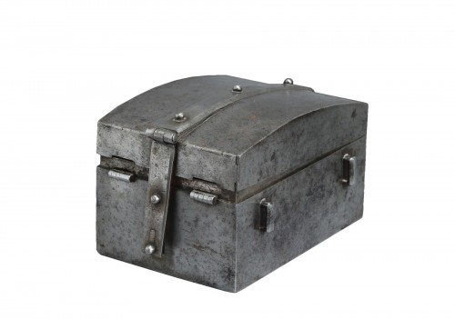 Iron messenger box, 16th century