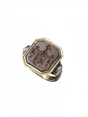 18th century ring with coat-of-arms intaglio