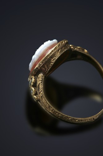 18th century - bacchic mask cameo ring