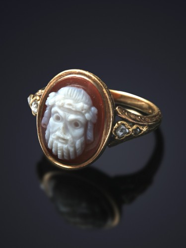  - bacchic mask cameo ring