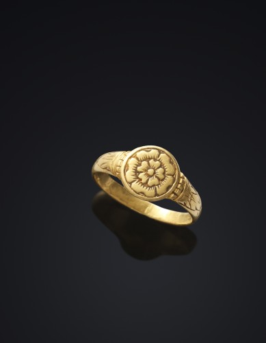 16th century Tudor period gold ring - Antique Jewellery Style 
