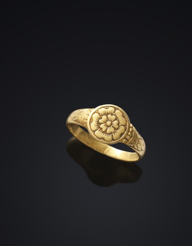 Bague en or, période Tudor XVIe siècle - Bijouterie, Joaillerie Style 