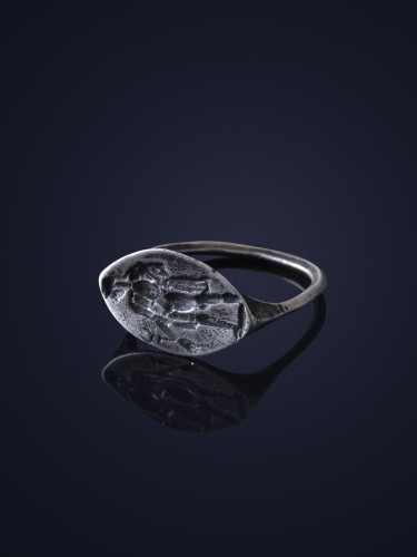 Archéologie  - Bague grecque en argent, Hermes