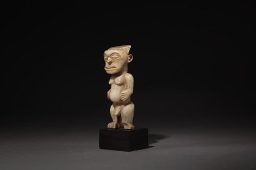20th century - Songye statuette