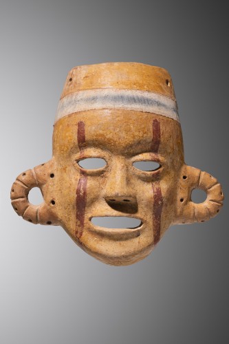 Masque anthropomorphe; Culture Narino-Carchi - Archéologie Style 