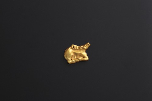 Bractée en or figurant un cerf - Archéologie Style 